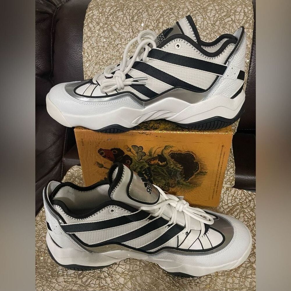 Adidas Eqt Top Ten 2010 White/Black Kobe Basketball Shoe Size 13 New Rare Hq8757